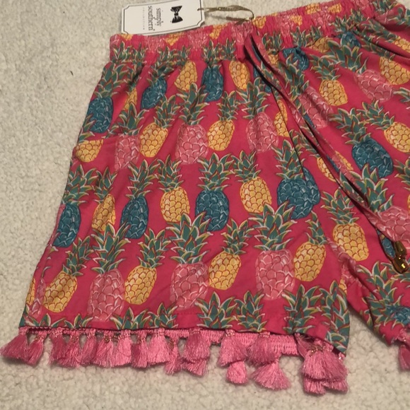 Simply southern tassel shorts - Picture 2 of 2